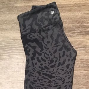 Lululemon Wunder Crop